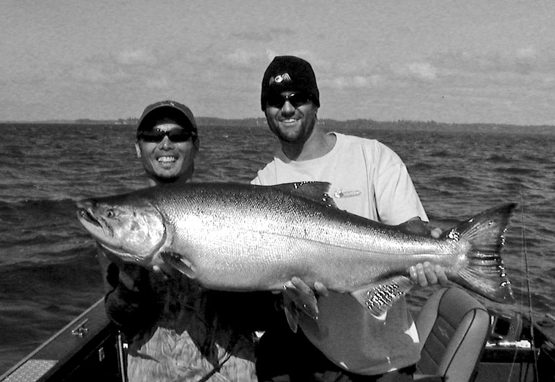 09-23-04 Francis and Chris 37.5# buck B&W.jpg